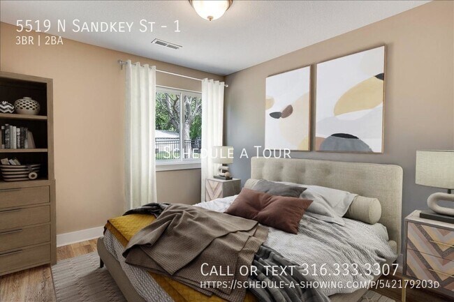 Building Photo - 5519 N Sandkey St