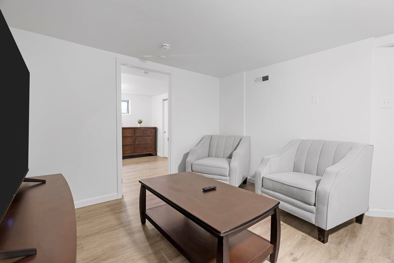 Building Photo - 6444 Wade Ave