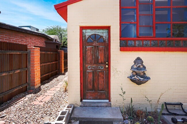 Primary Photo - Coming Soon - Charming, Spacious 1Bdrm/1Ba...