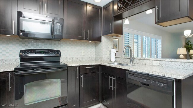 Building Photo - 1545 Oyster Catcher Point