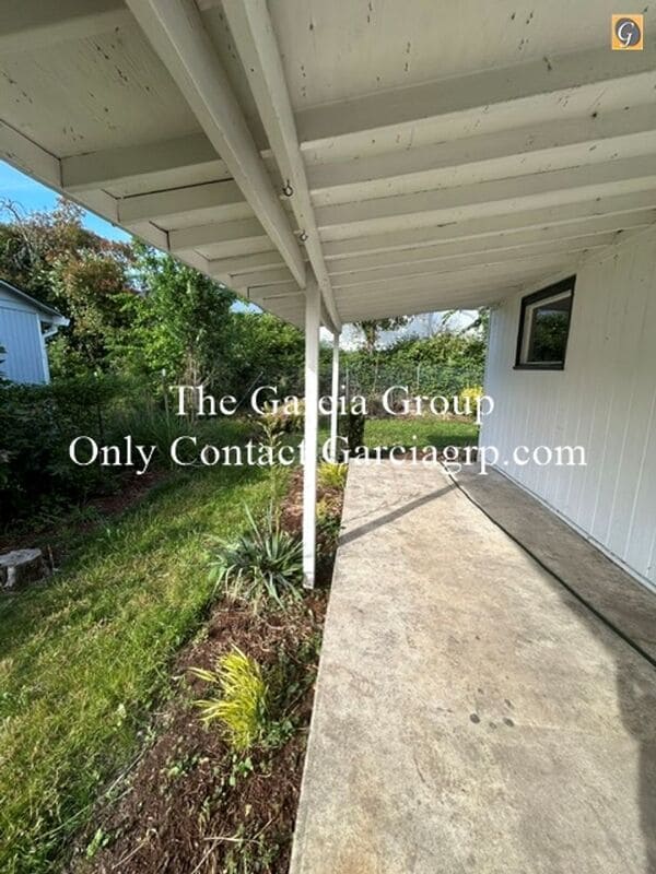 Building Photo - 15318 SE Risley Ct