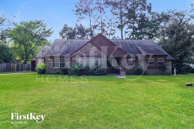 Building Photo - 26218 Maplewood Dr