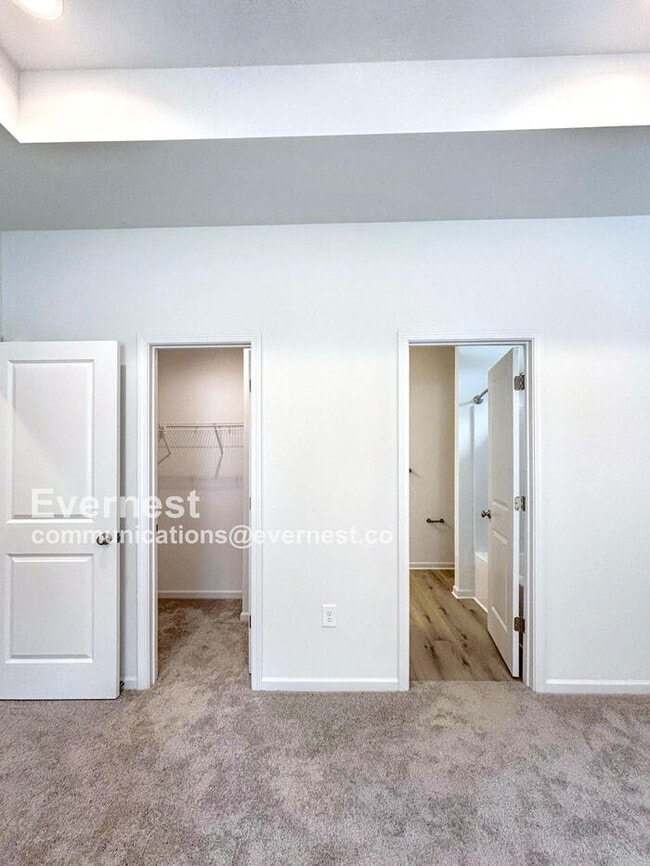 Building Photo - 617 14th St SW