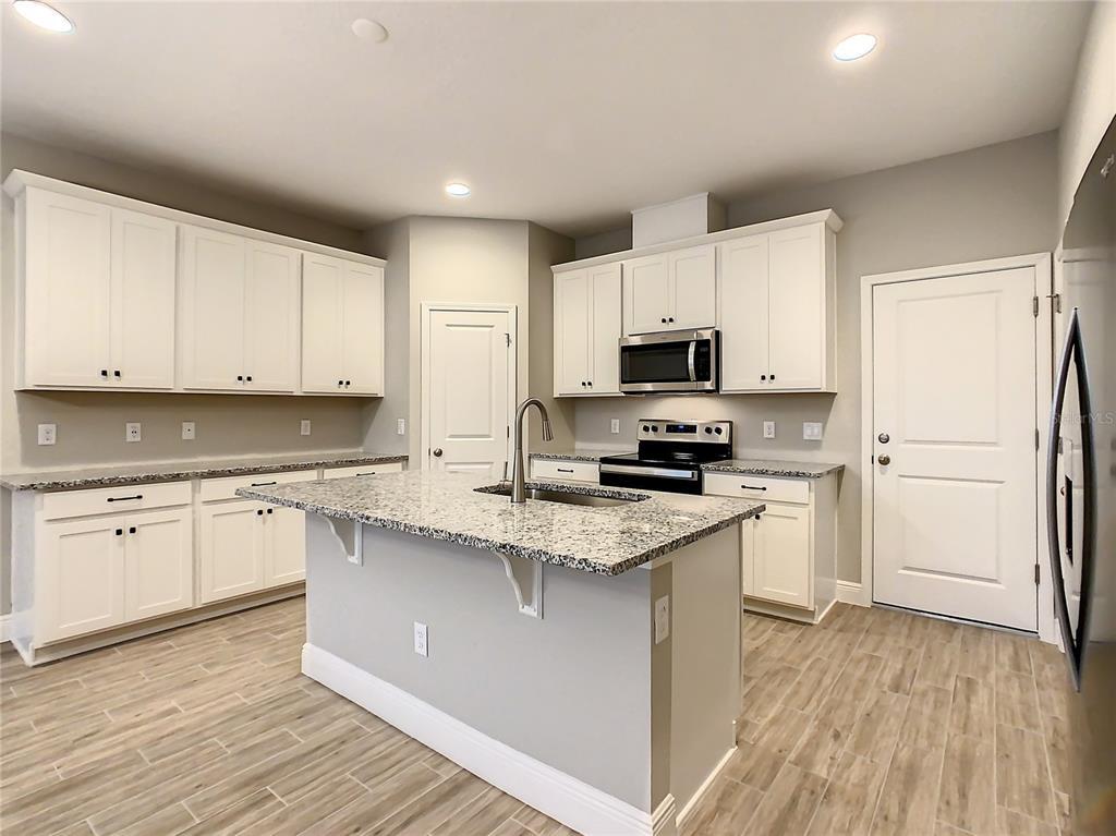 Building Photo - 436 Diamond Dove Cv