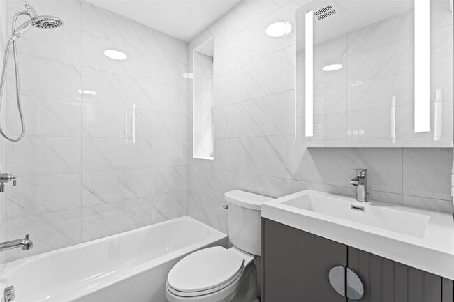 Building Photo - 2505 Central Ave