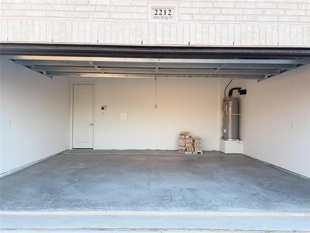 Building Photo - 2212 Adena Springs Dr
