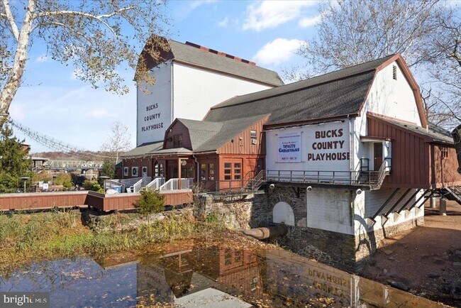 Building Photo - 1507 River Rd