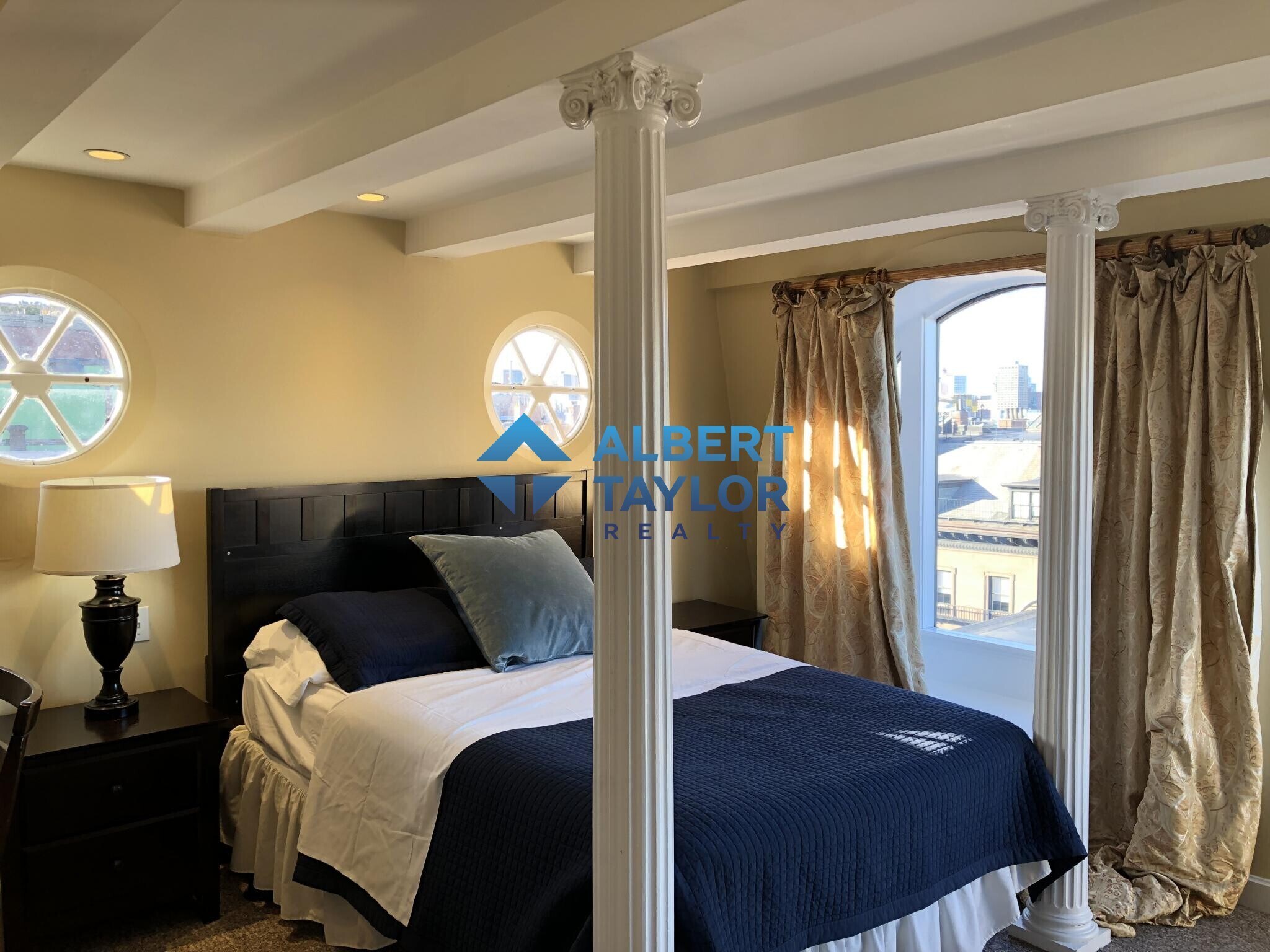 Master Bedroom - 109 Beacon St