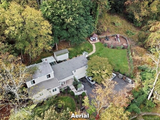 Building Photo - 239 Westside Ave