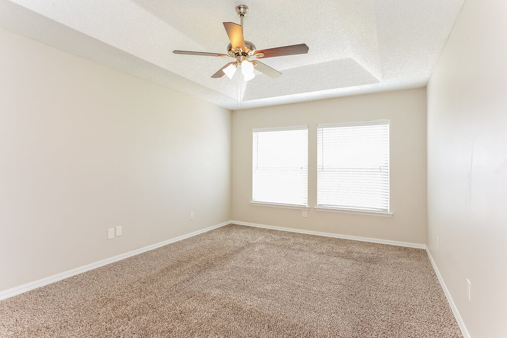 Building Photo - 2392 Watermill Dr