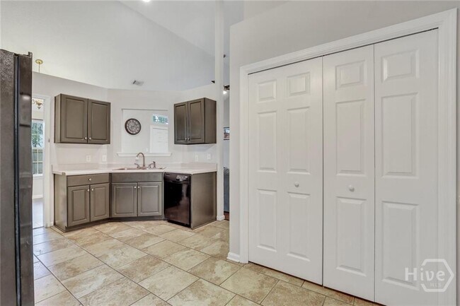 Building Photo - 179 Salt Landing Cir