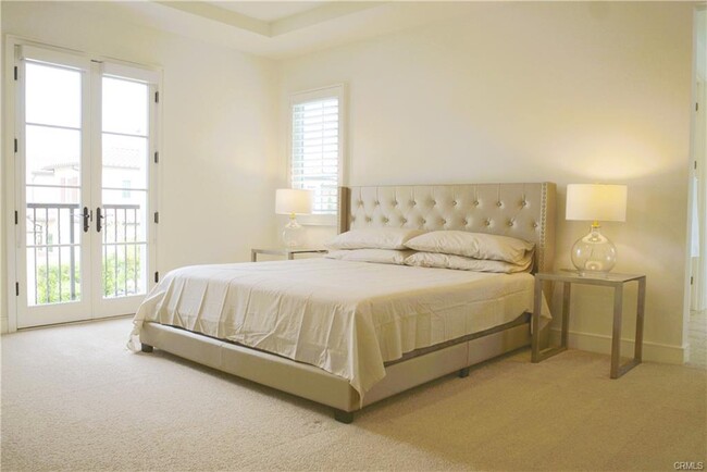 Building Photo - 109 Dolci