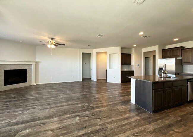 Building Photo - 1219 Santa Clara Dr