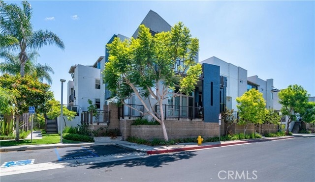 Building Photo - 5506 W 149th Pl