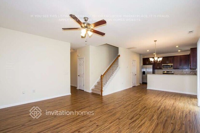 Building Photo - 9220 Meadowmont View Dr