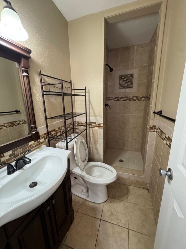 Building Photo - 3-Bedroom House for Rent in Killeen, TX