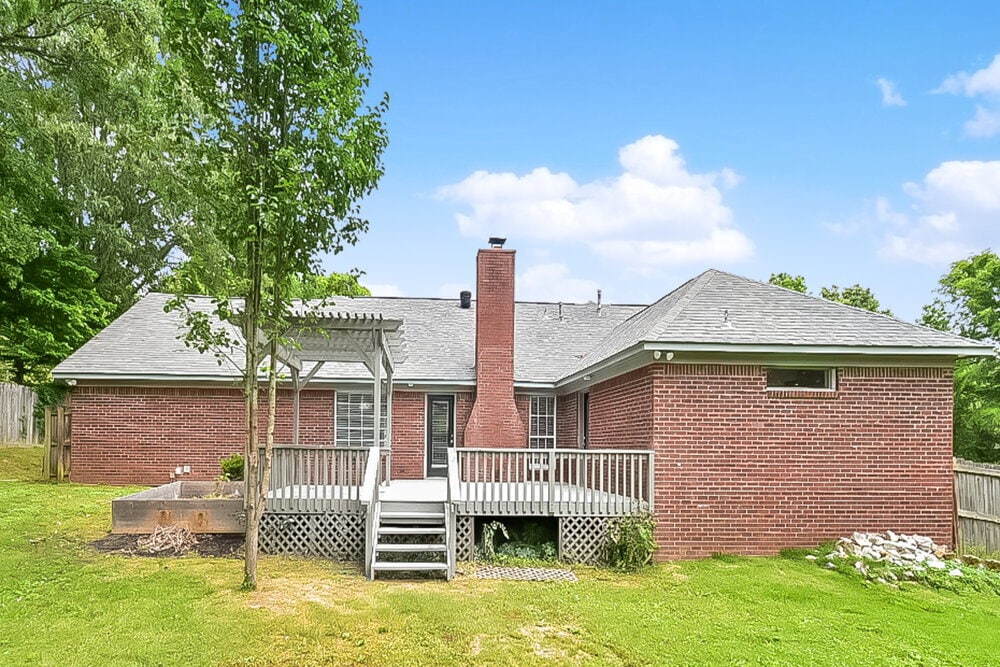Building Photo - 4401 Okeechobee Dr