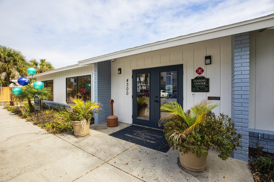 The Landings at Crystal Cove 4300 18th St Bradenton FL 34205