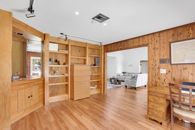 Building Photo - 2903 Banyan Blvd Cir NW