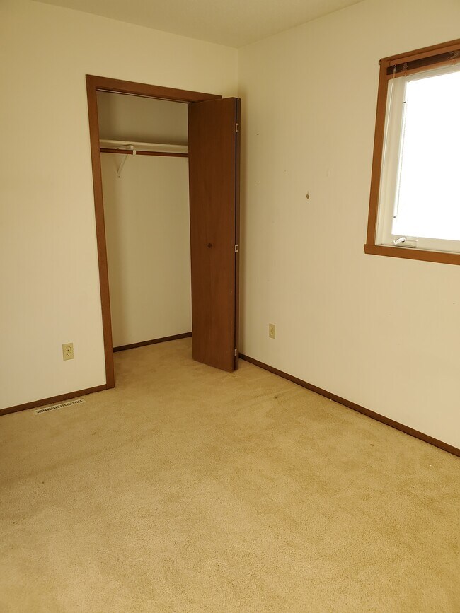 Upstairs Bedroom 1 - 1320 35th Ave S