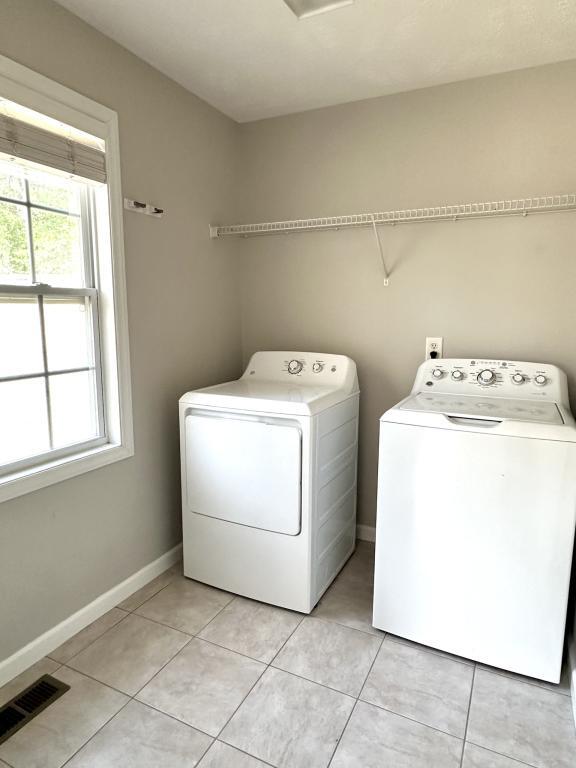 Building Photo - 284 Briarwood Pl