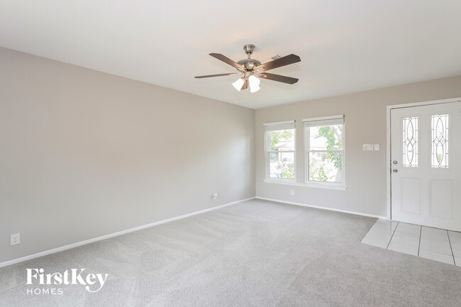 Building Photo - 9426 Bendell