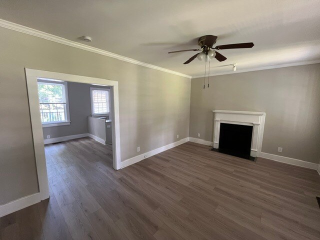 Building Photo - 967 Glenridge Dr