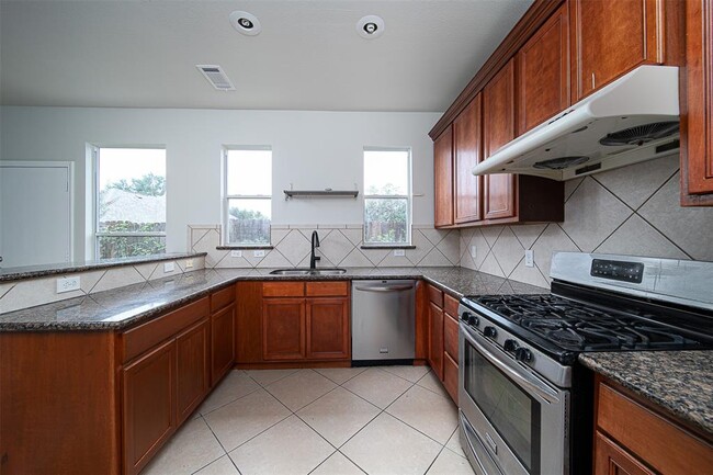 Building Photo - 13111 S Bellaire Estates Dr
