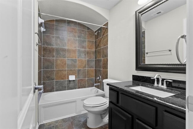 Building Photo - 28211 Green Forest Bluff Trail