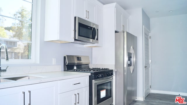 Building Photo - 1111 Echo Park Ave