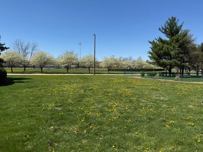 Building Photo - Maroa-Forsyth Ranch For Rent!