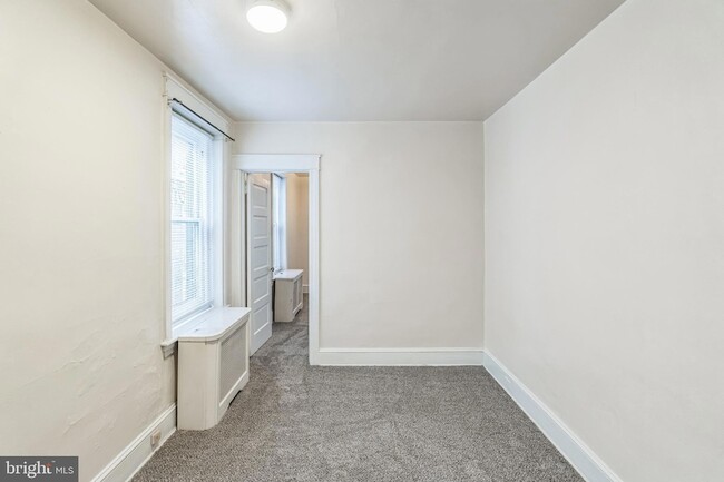 Building Photo - 415 Rector St