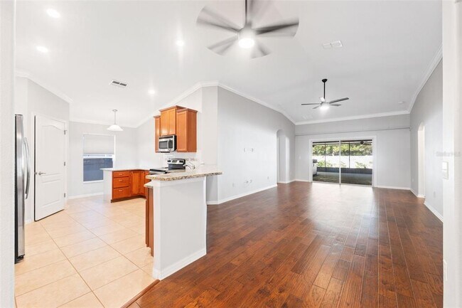 Building Photo - 18035 Arbor Crest Dr