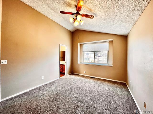 Building Photo - 310 Medford Dr