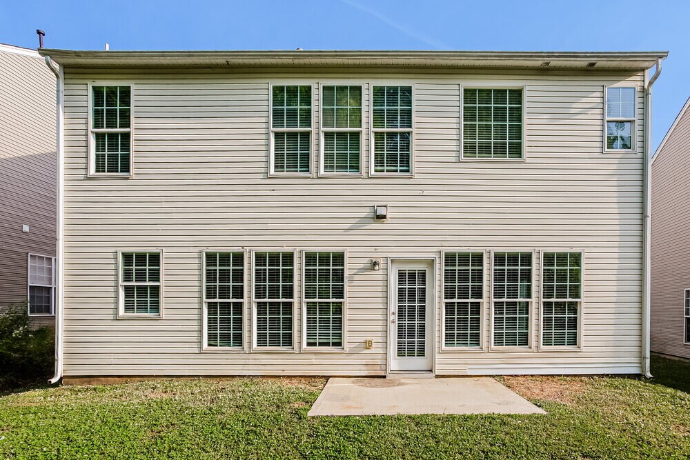 Building Photo - 11240 Cypress View Dr