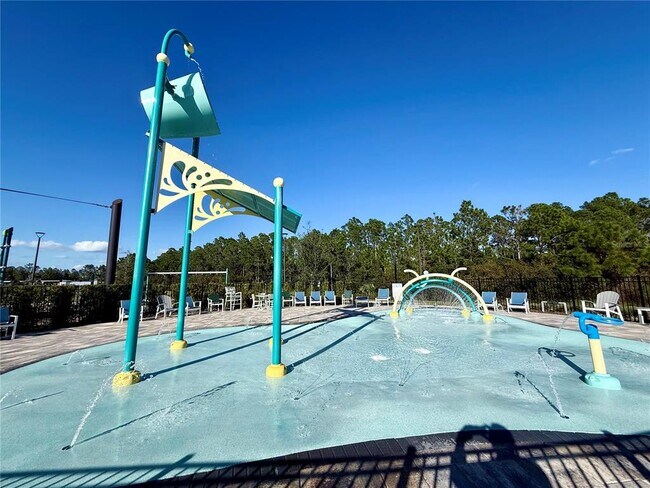 Building Photo - 2731 House Finch Rd