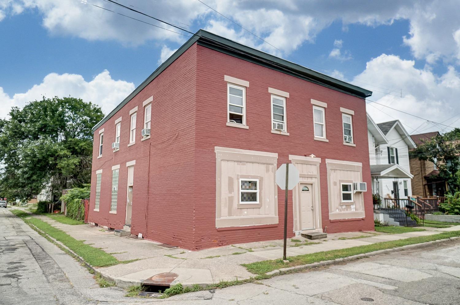 4-Family apartment building with 2-bedroom Units - 5201 Hunter Ave