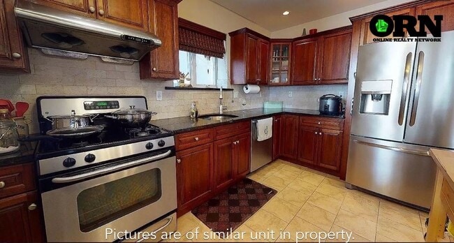 Building Photo - 1839 79th St