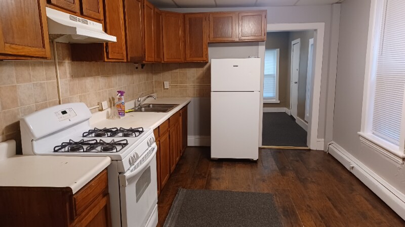 Building Photo - 411 N Montgomery St