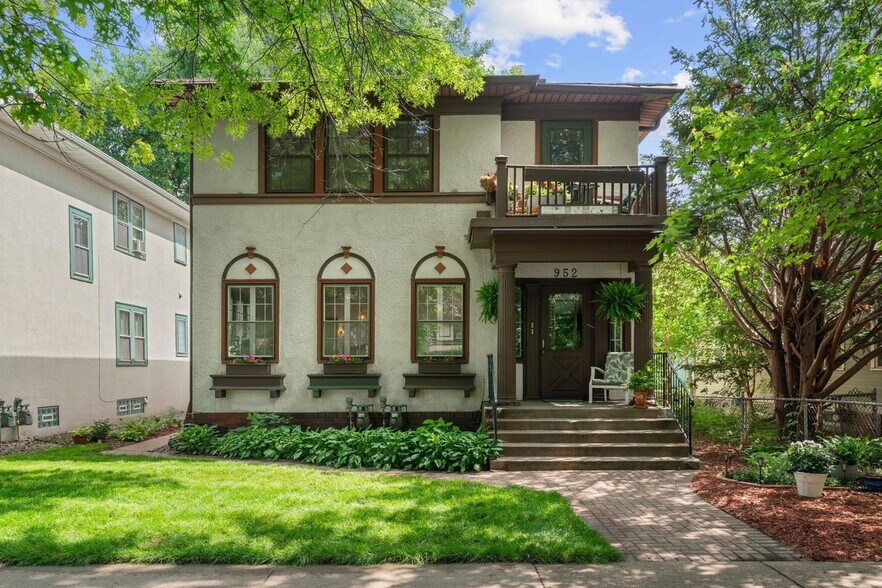 Building Photo - 952 Goodrich Ave