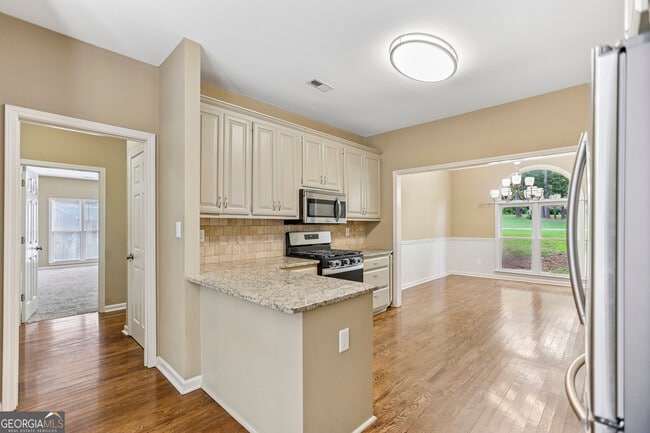Building Photo - 70 Indian Bluff Dr