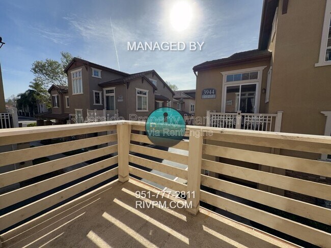 Building Photo - 3964 Polk St