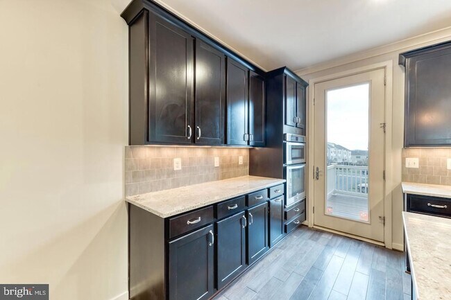 Building Photo - 22559 Clarksburg Rd