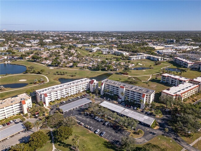 Building Photo - 7410 Lake Breeze Dr