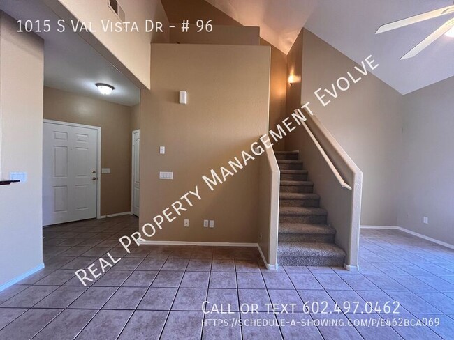 Building Photo - Pretty 2-Bed Mesa Townhome