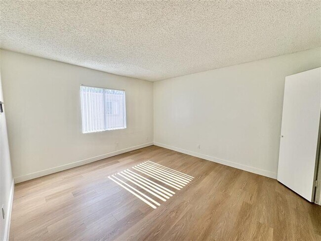 Building Photo - 7531 Baylor Dr
