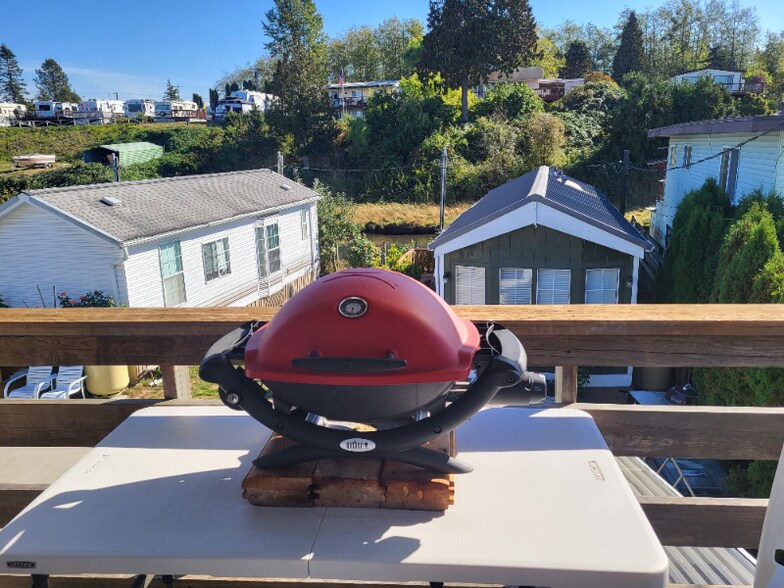 Building Photo - 7398 Birch Bay Dr