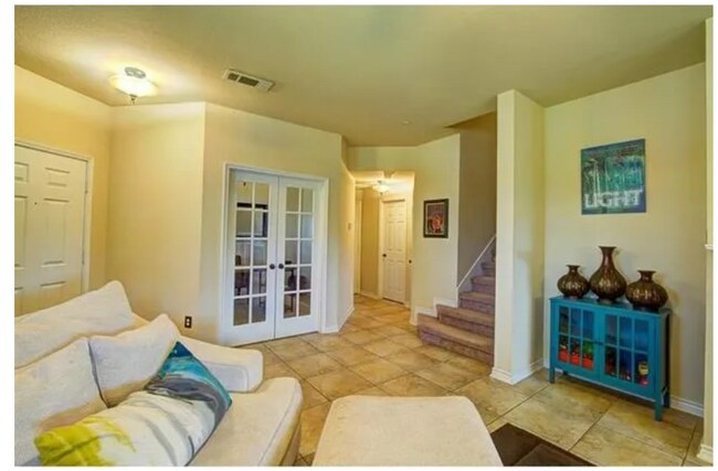 Building Photo - 5899 Clearwater Dr