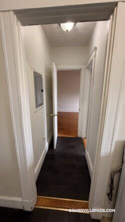 Building Photo - 155 Summer St