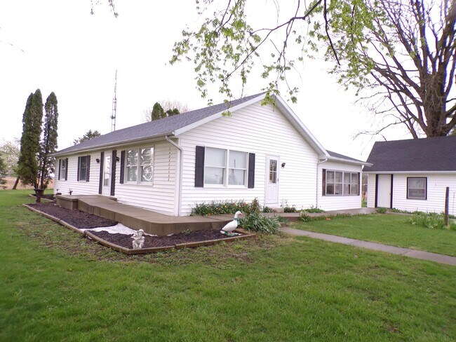 Building Photo - 7623 S 750 E